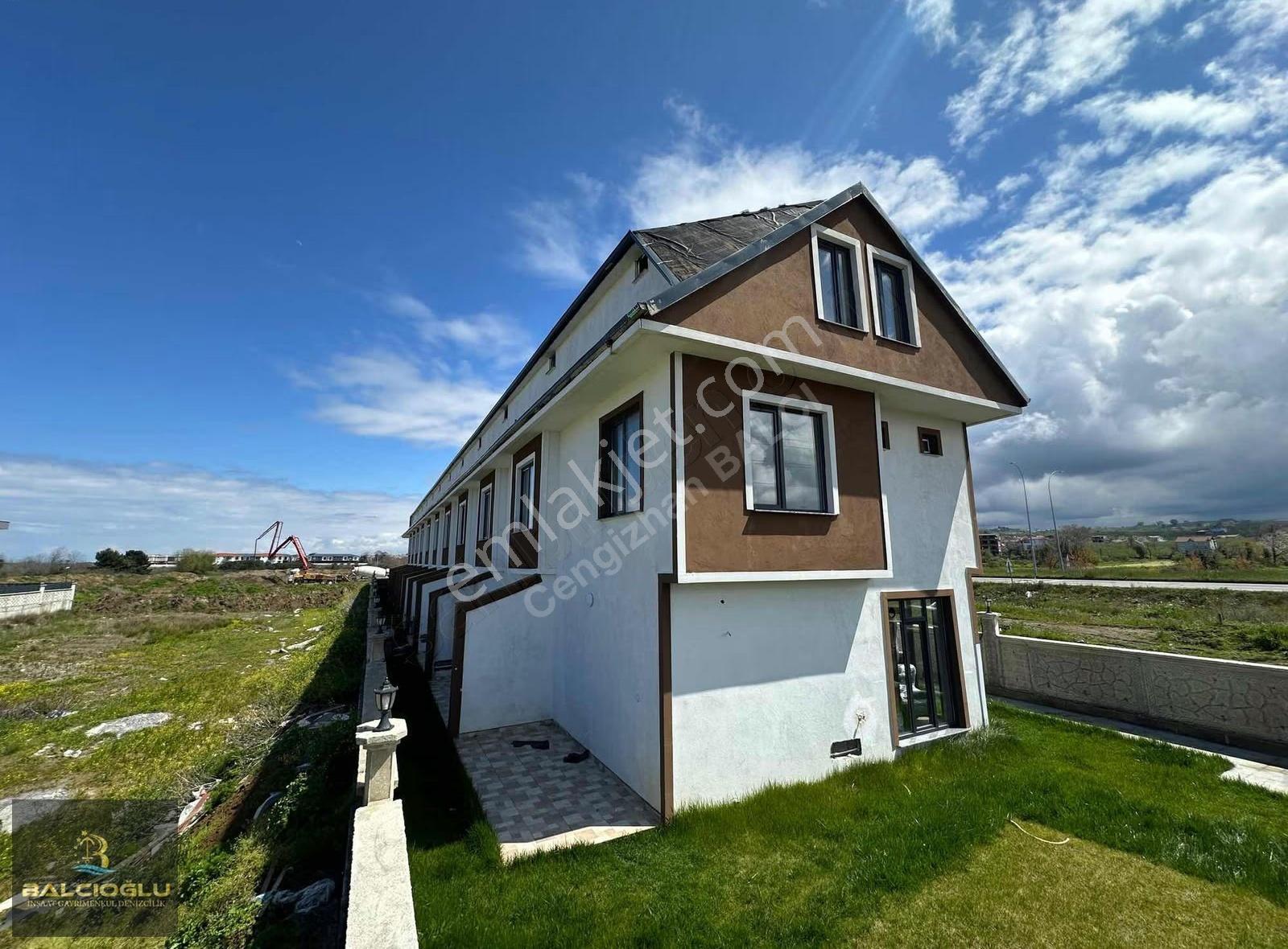 Balcıoğlundan Kadıköyde Uygun Site İçi 3+1 Triplex Villa - Görsel 31
