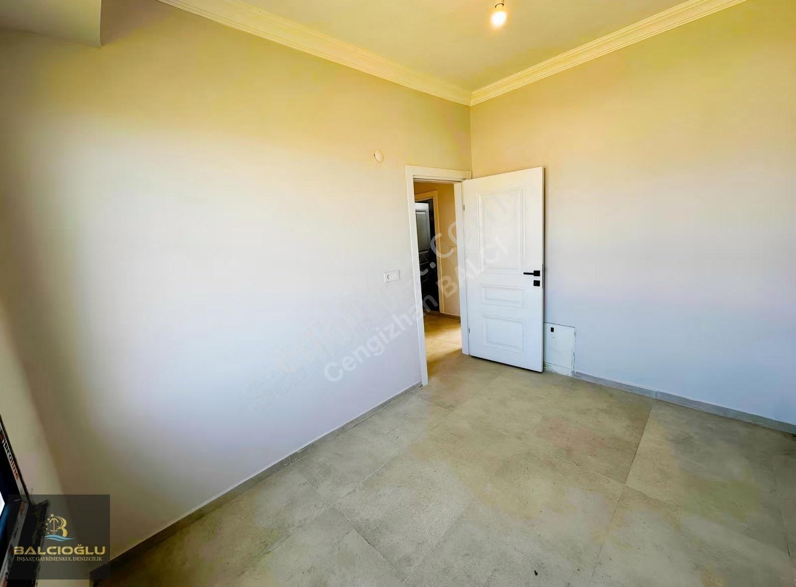 Balcıoğlundan Kadıköyde Uygun Site İçi 3+1 Triplex Villa - Görsel 27