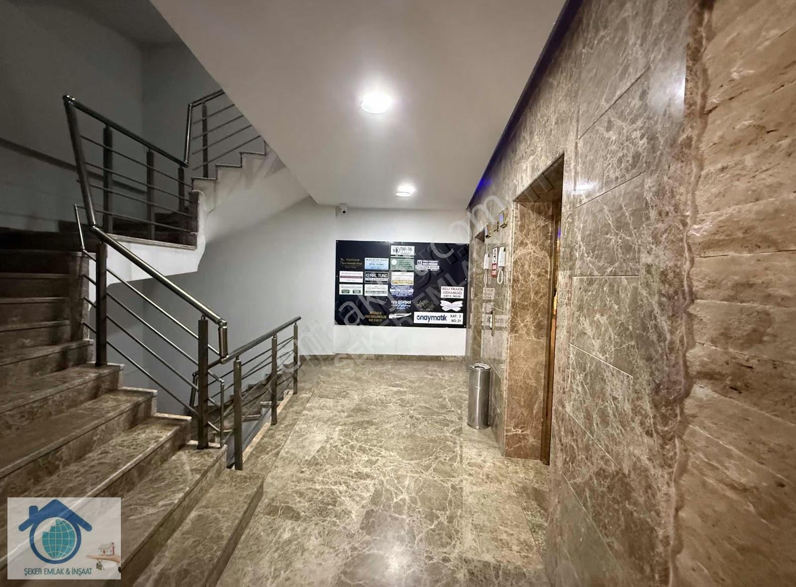 Manavgat Merkezi Konumda Satılık 1+1 120 M2 Geniş Büro Full - Görsel 11