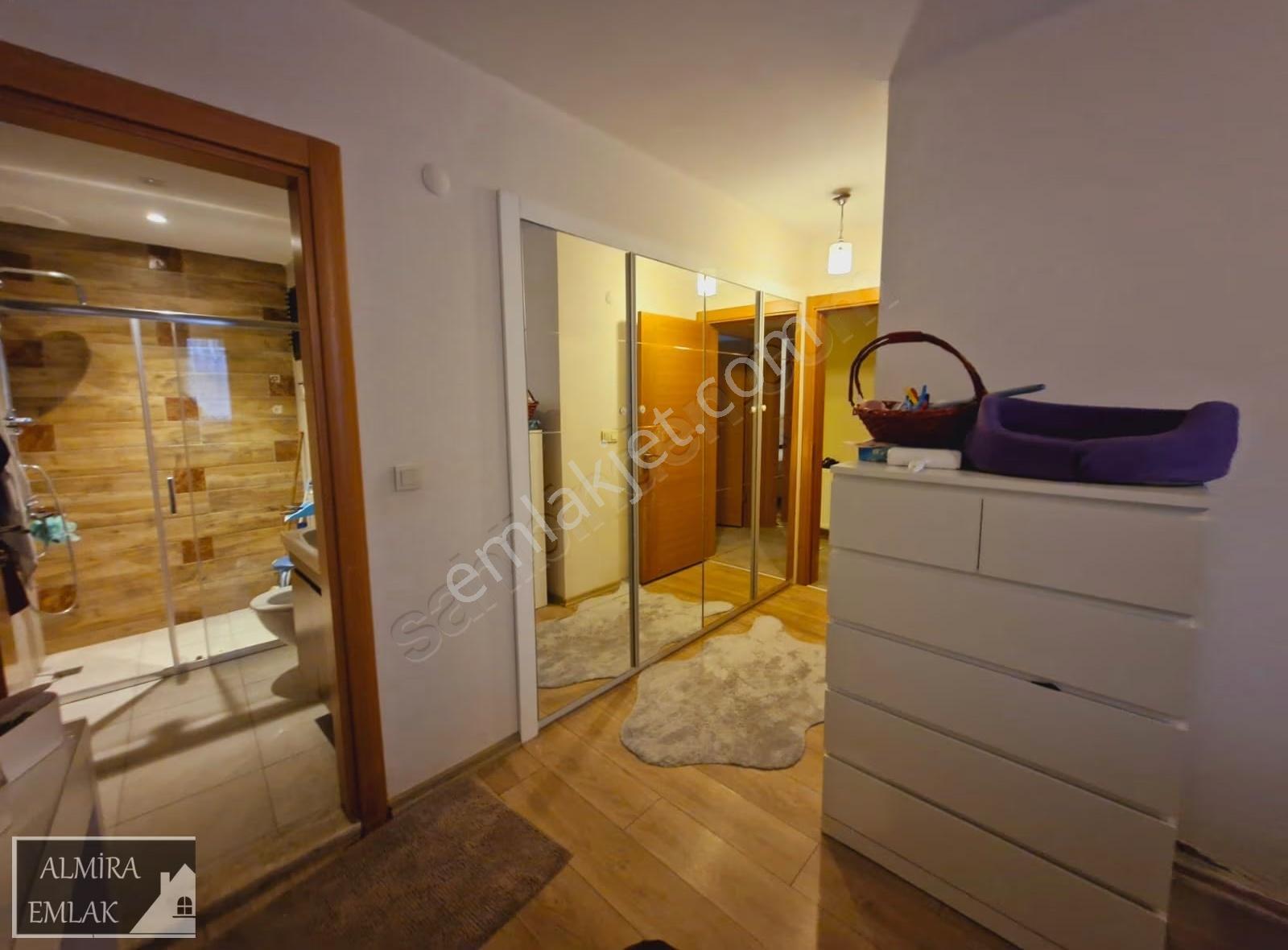 Metro Yakını 6 Yaşında 3+1 130m² Lüks Daire Asansörlü - Görsel 14