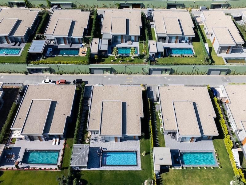 Kişiye Özel Vade İmkanıyla Satılık Lüks 5+1 Villa - Görsel 30