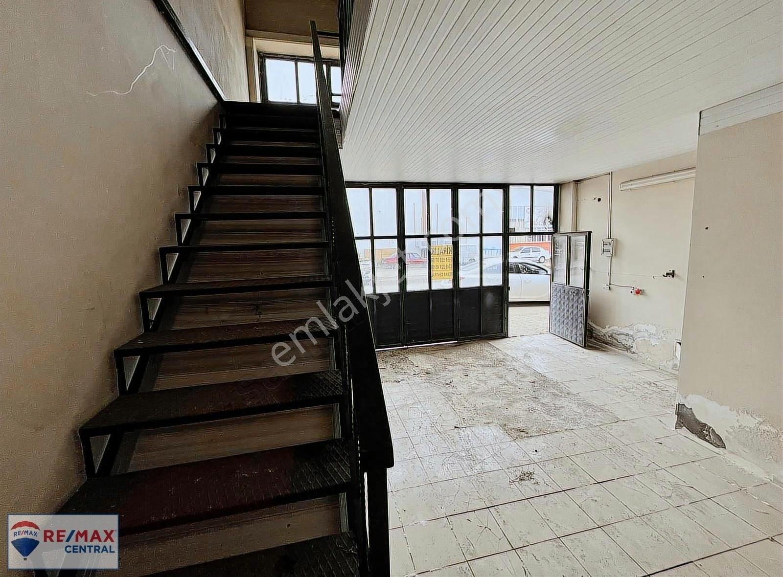 Remax Centralden 4eylül Sanayide Kiralık Dükkan - Görsel 9