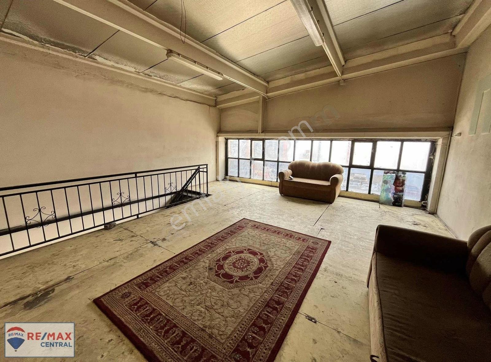Remax Centralden 4eylül Sanayide Kiralık Dükkan - Görsel 5