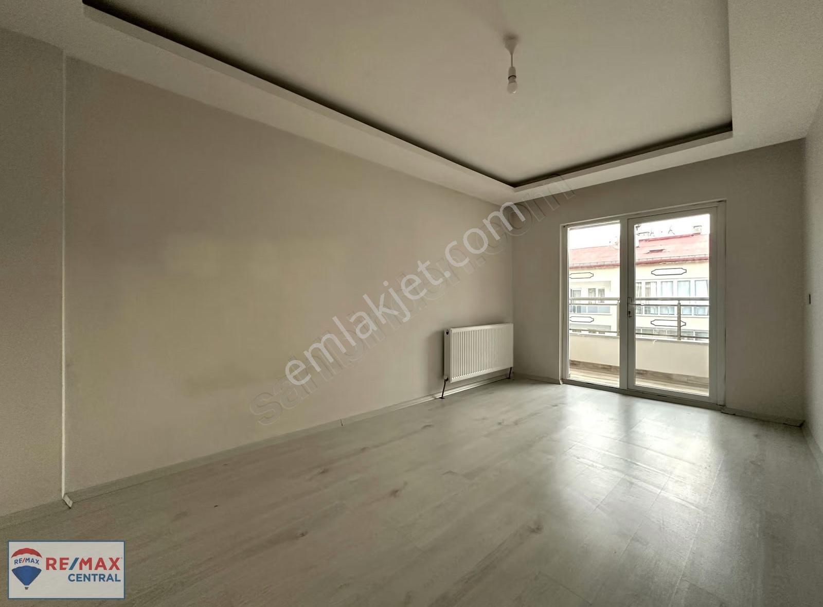 Re/max Central'dan M.a.ersoy Mah.'de 3+1 Satılık Daire - Görsel 14