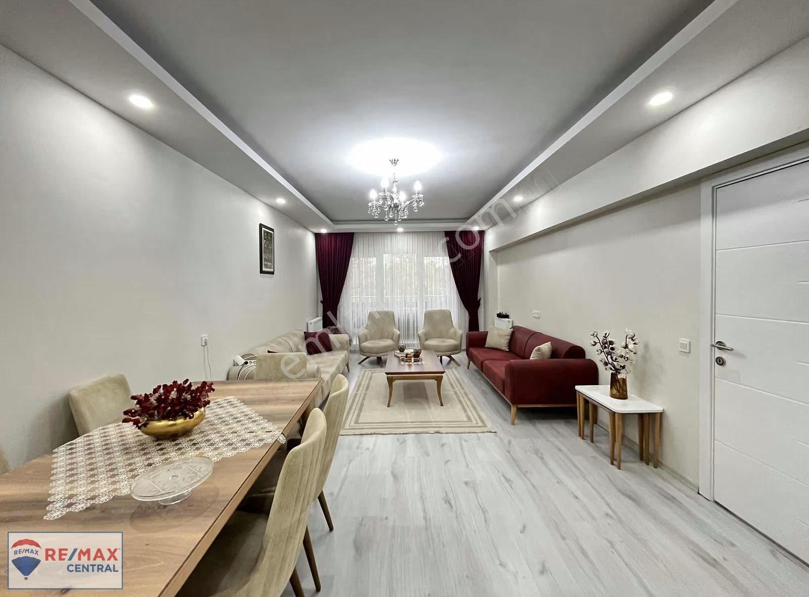 Remax Centralden Seyrantepede Satılık Lüks 3+1 - Görsel 9