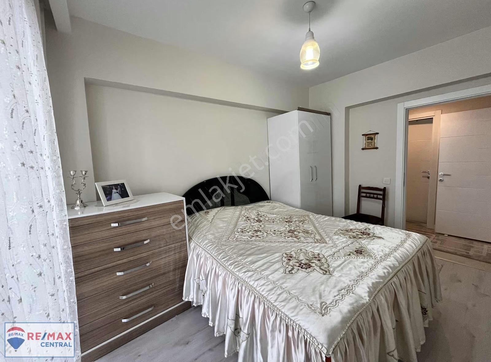 Remax Centralden Seyrantepede Satılık Lüks 3+1 - Görsel 19