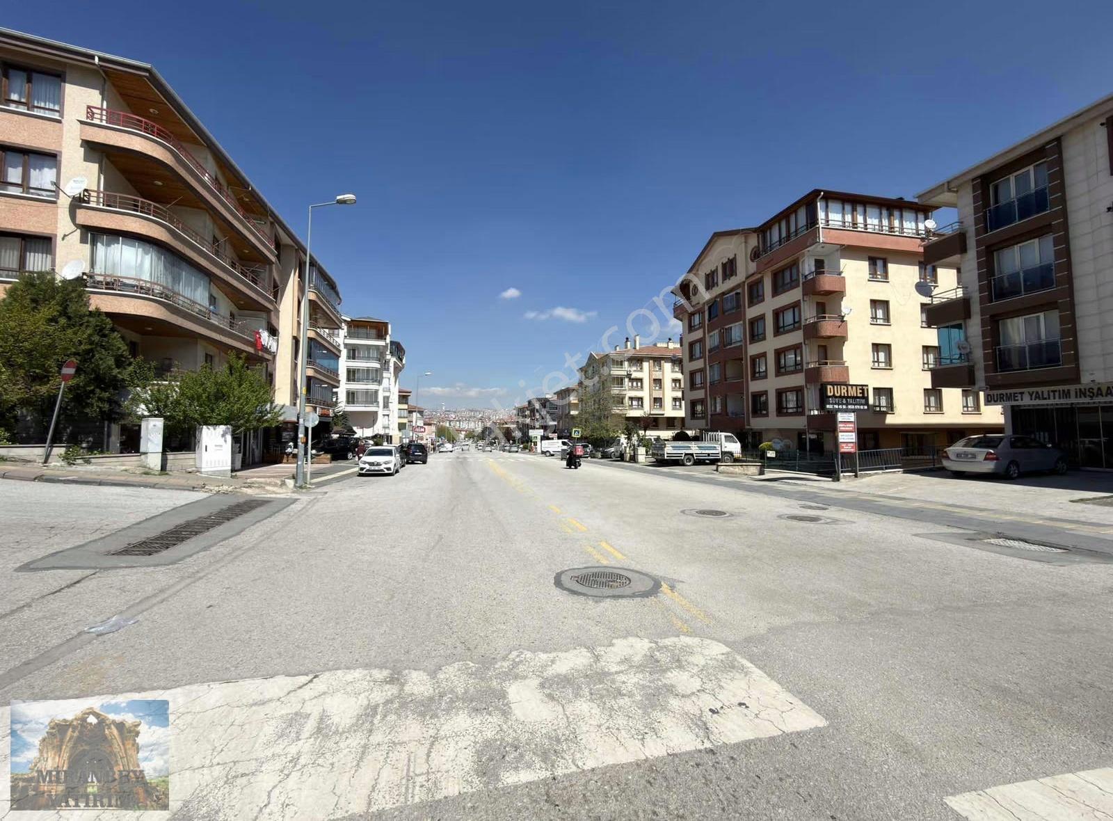 Malazgirt Caddesin'de 25m Cepheli 600 M2 Her İş Dalına Uygun! - Görsel 5