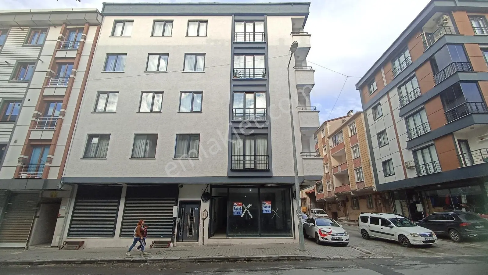 Remaxtan Satılık Cadde Üzerinde Köşebaşında 173 M2 Sıfır Dükkan - Görsel 6