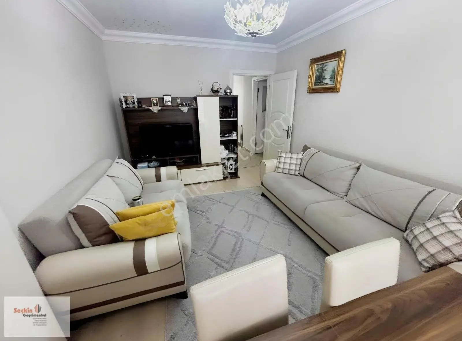 Maltepe Zümrütevlerde 2+1 Çift Çepe Deniz Manzaralı 2. Kat Ferah