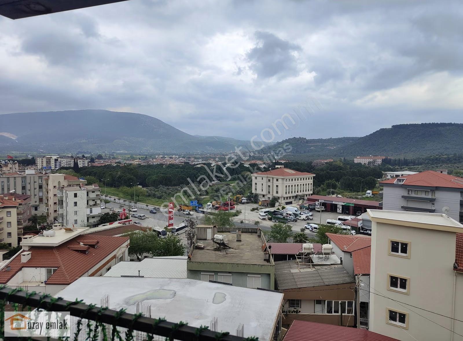 Milas Emek'te Satılık 2+1 100 M2 Daire