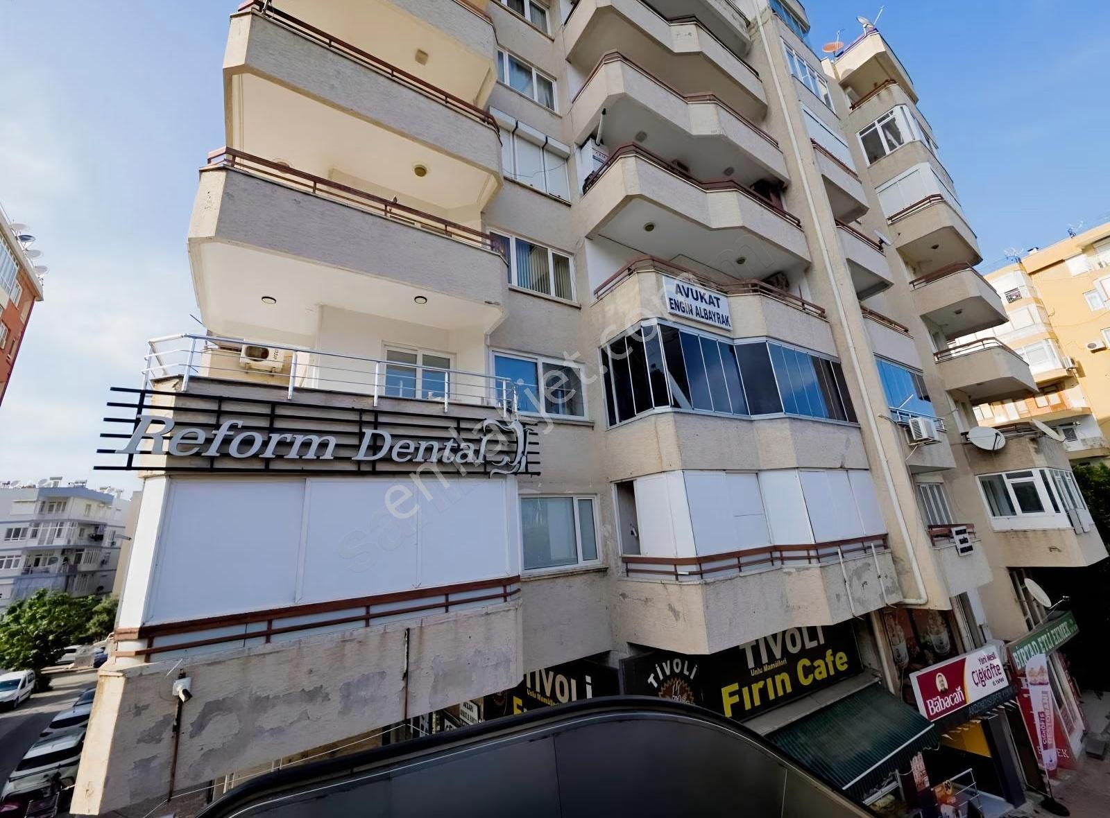 100. Yıl Caddesinde Geniş Ofis/ Tabela Alanı Büyük - Görsel 26