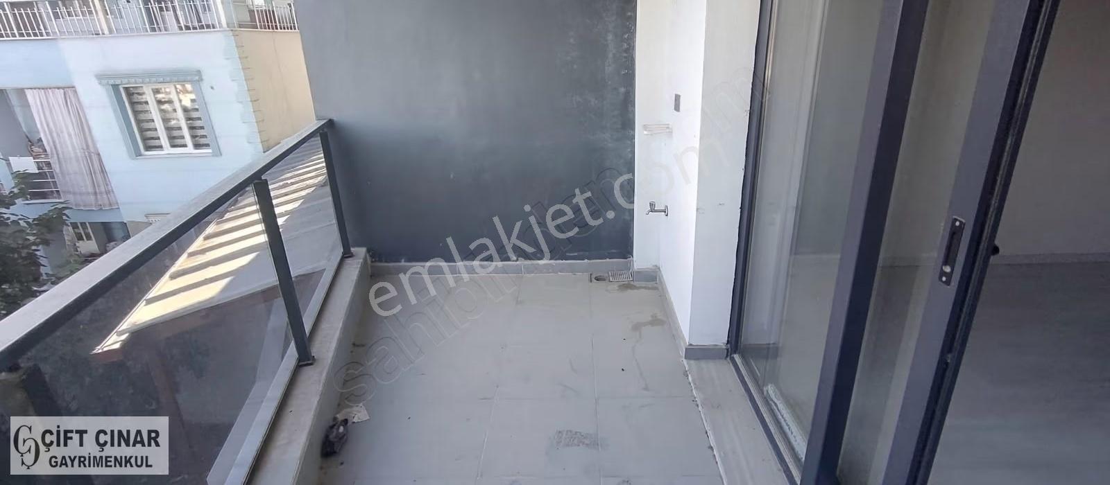 Selendi Merkezi Konumda Önü Açık Mükemmel Daire - Görsel 7