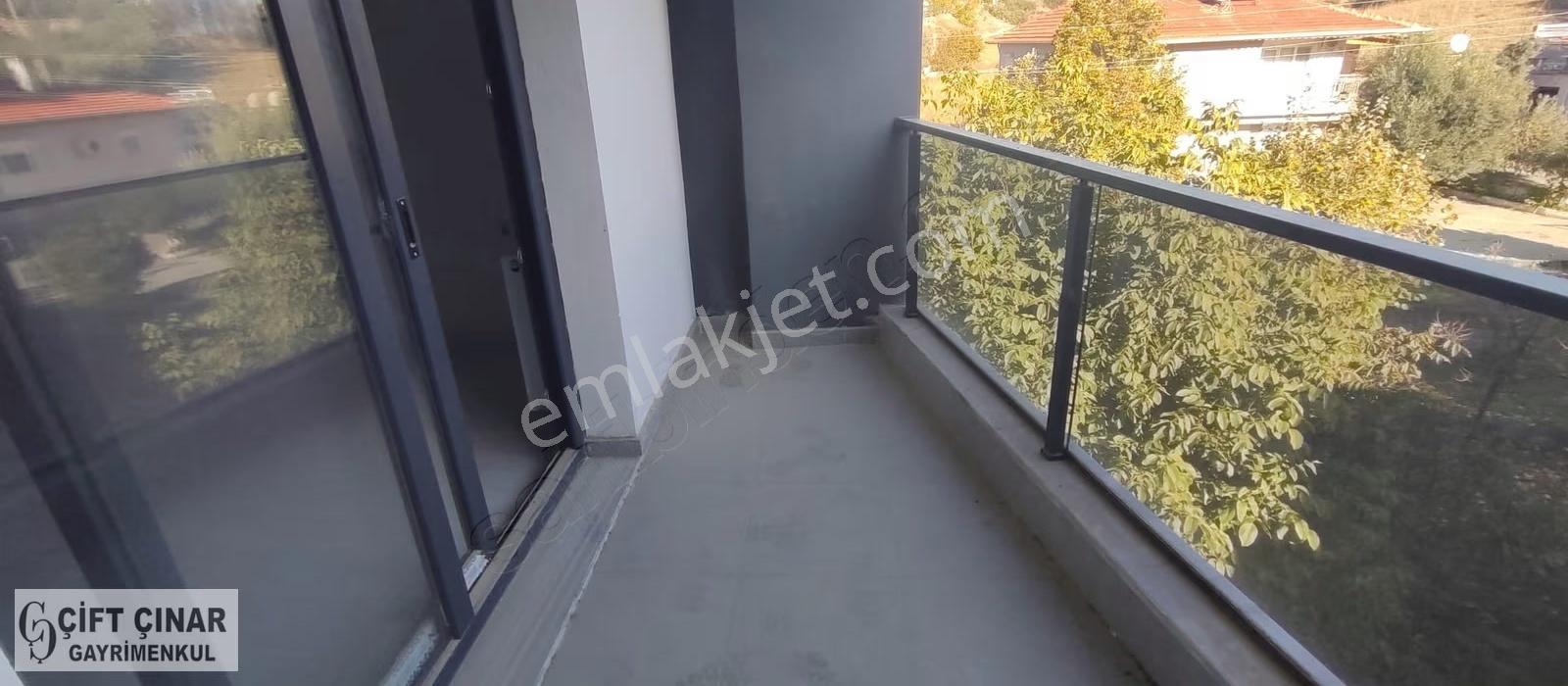 Selendi Merkezi Konumda Önü Açık Mükemmel Daire - Görsel 9