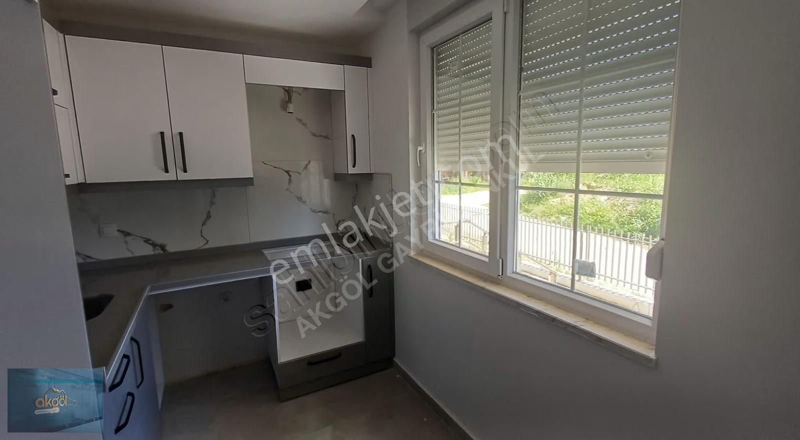 Aksu Macunda Sıfır Kiralık Arakat 2+0 Ayrı Mutfak Daıre - Görsel 5