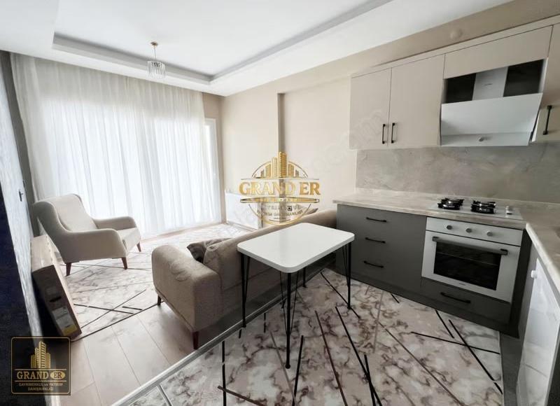 Mezitli Akdeniz Mah. Site İçinde Sıfır Eşyalı 1+1 Kiralık Daire - Görsel 3