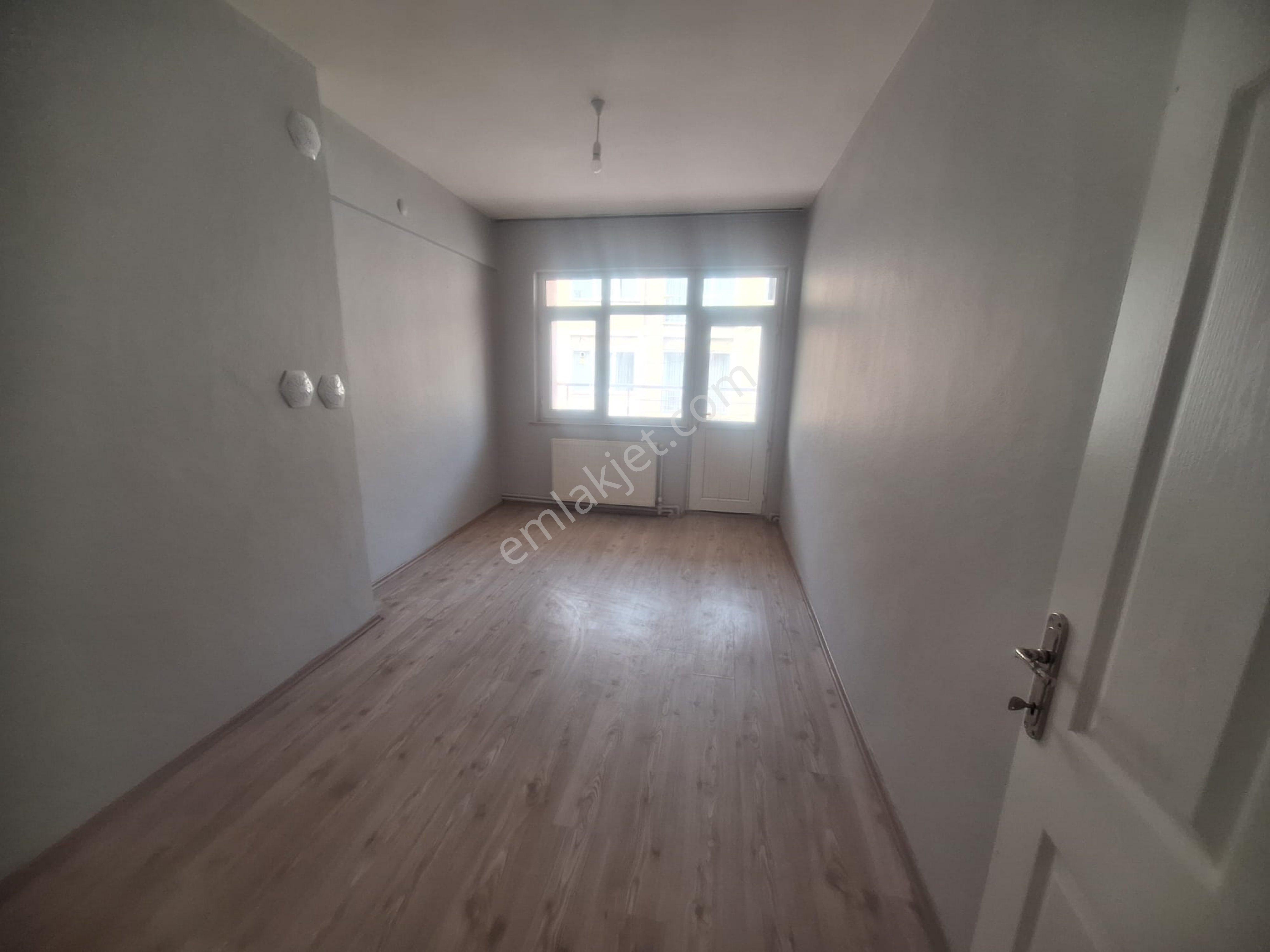 Kazımiye Mahallesinde Kiralık 2+1 Daire !! - Görsel 2