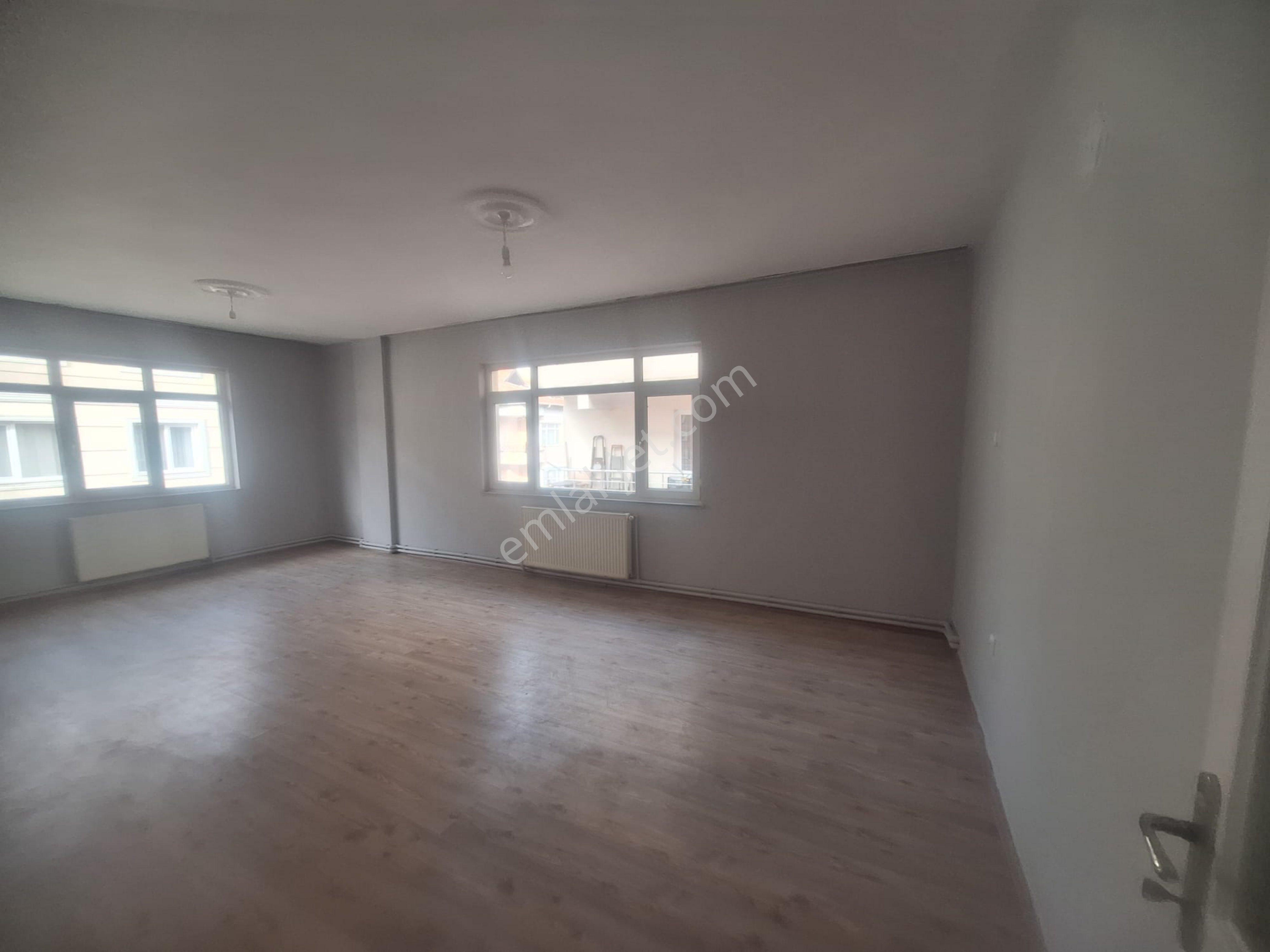 Kazımiye Mahallesinde Kiralık 2+1 Daire !! - Görsel 13