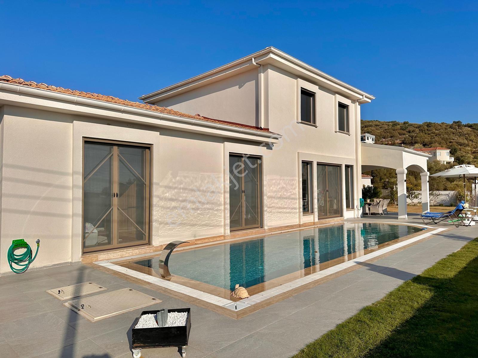 Aydın Didim Yeşiltepe Satılık Eşyalı 700 M Köşe Arsa İçerisinde 4+1 Ayrı Mutfak Emsali Olmayan Villa - Görsel 14