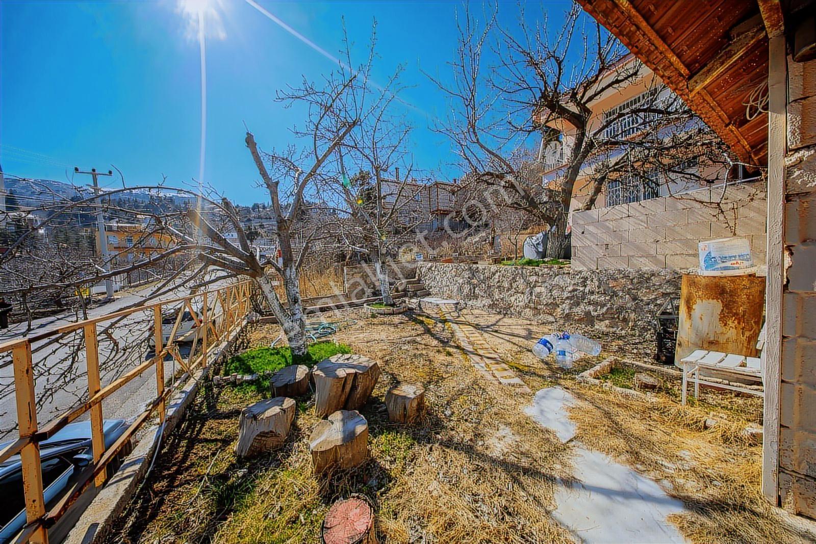 Konyaaltı Geyikbayırın Da Müstakil Ev Ve Arsası - Görsel 23