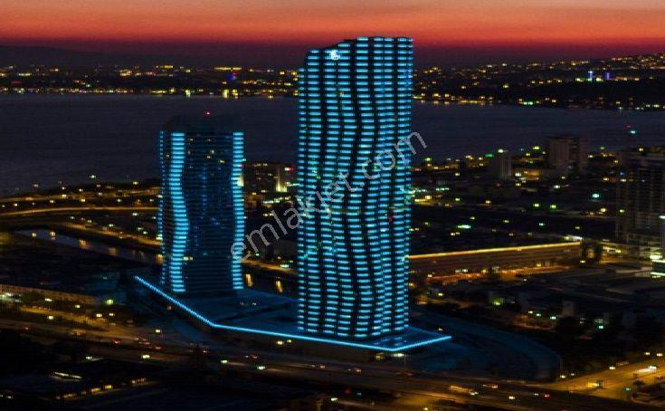 Mistral İzmir'de Deniz Manzaralı, Eşyalı, Özel Tasarım Mobilyalı, 3+1 167 M2 Satılık Daire - Görsel 3
