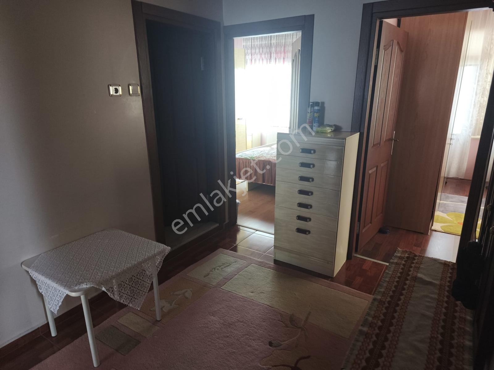Remaxnatural'den Donanma Mahallesinde Eşyalı Kiralık 2+1 - Görsel 14