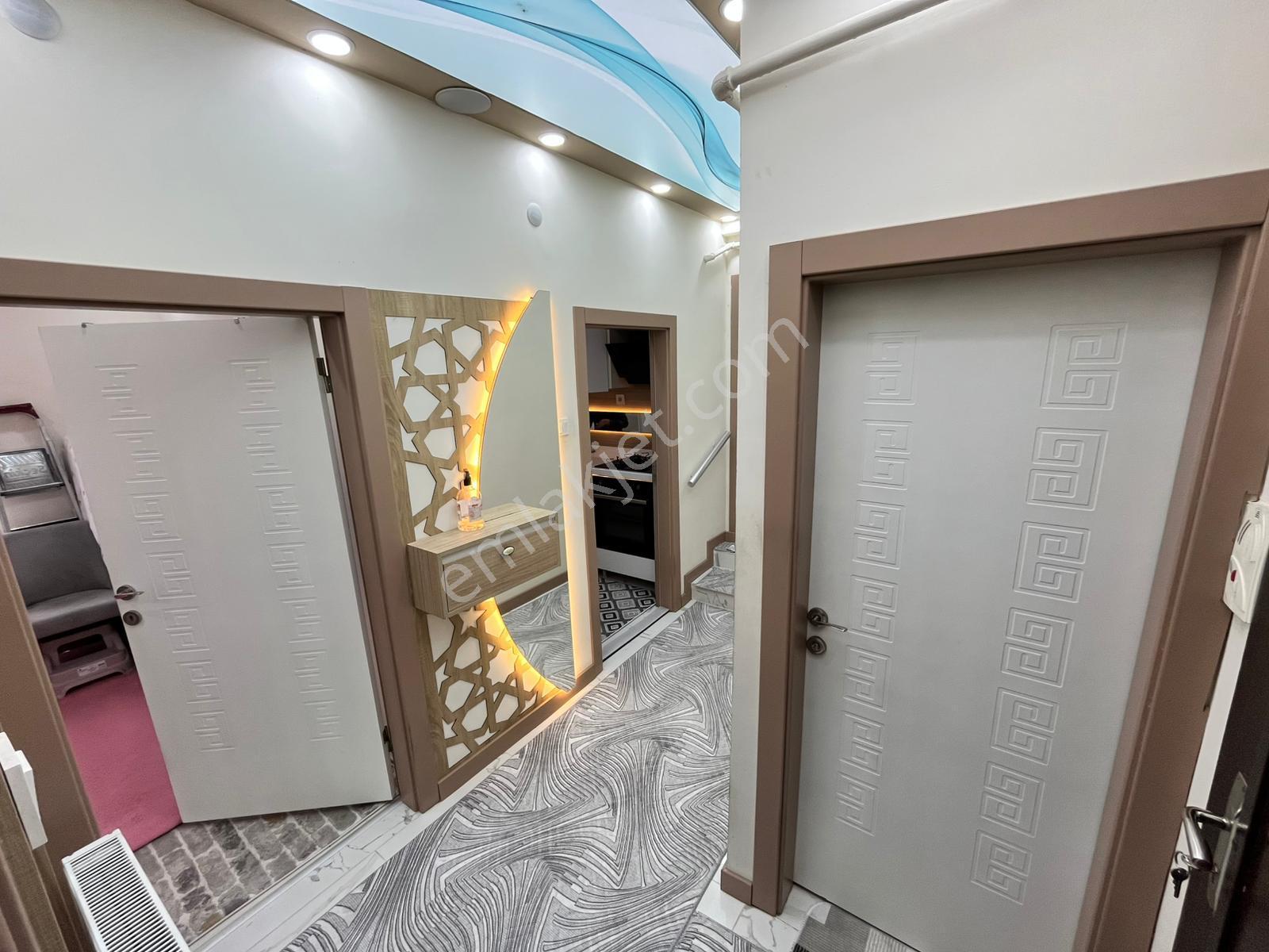 Es-astan İstasyonda Full Yapılı Güney Cephe Geniş 2+1 Daire - Görsel 30