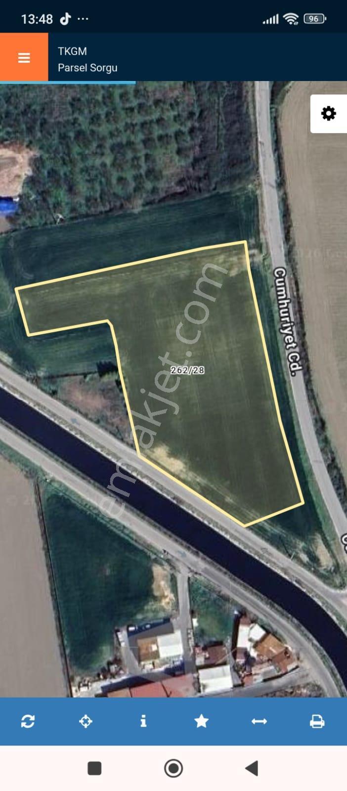 Aydın Efeler Çeştepe'de Satılık 9772 M2 Şehir Merkezine 2 Km Yakında İmar Gelmesi Beklenen Tarla