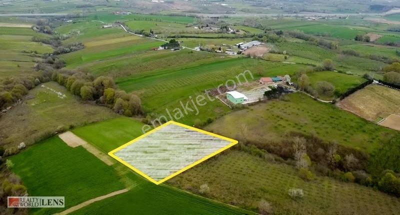 Şehir Merkezine Yakın Yola Cephe Arsa - Görsel 2