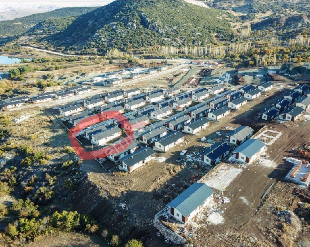 Burdur Tefenni’de Özel Bahçeli 3+1 Doğa Ve Göl Manzaralı Bahçeli Müstakil Villa - Görsel 26