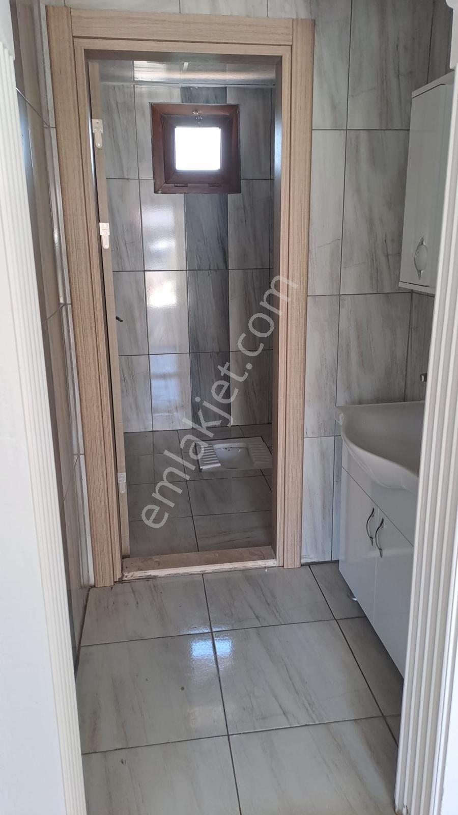 Burdur Tefenni’de Özel Bahçeli 3+1 Doğa Ve Göl Manzaralı Bahçeli Müstakil Villa - Görsel 6