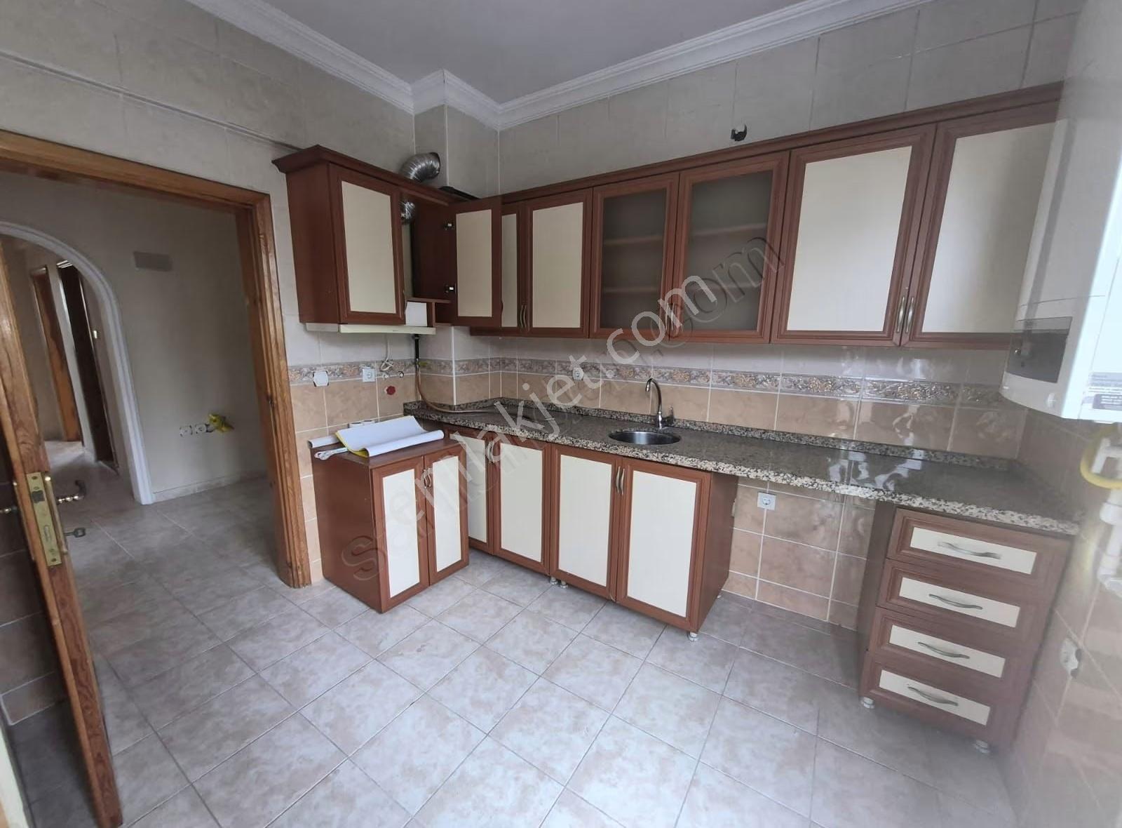 Soğuksu'da Merkezi Konumda Kiralık 3+1 Daire - Görsel 19