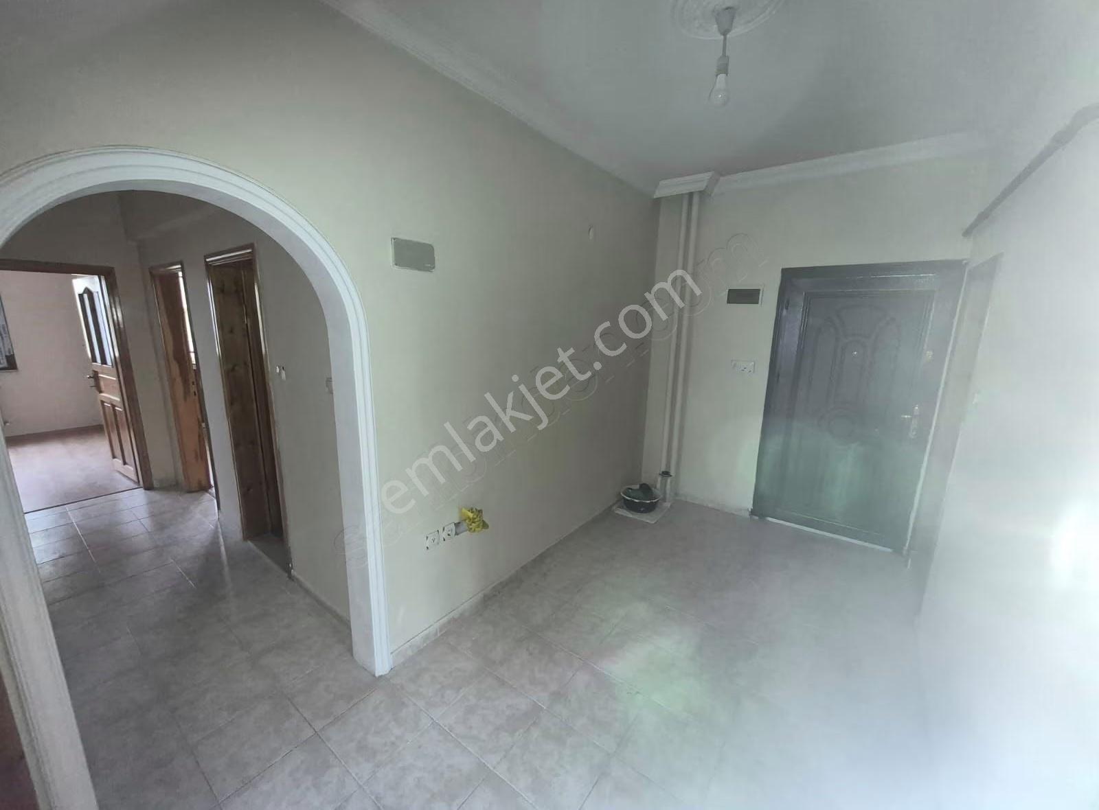 Soğuksu'da Merkezi Konumda Kiralık 3+1 Daire - Görsel 16