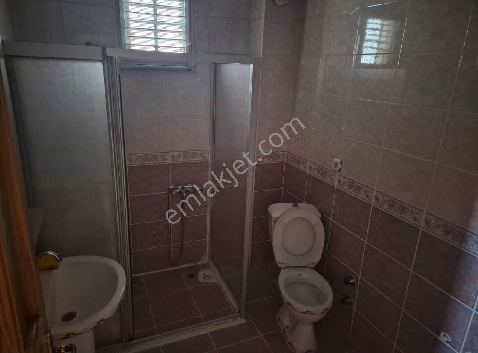 Soğuksu'da Merkezi Konumda Kiralık 3+1 Daire - Görsel 12