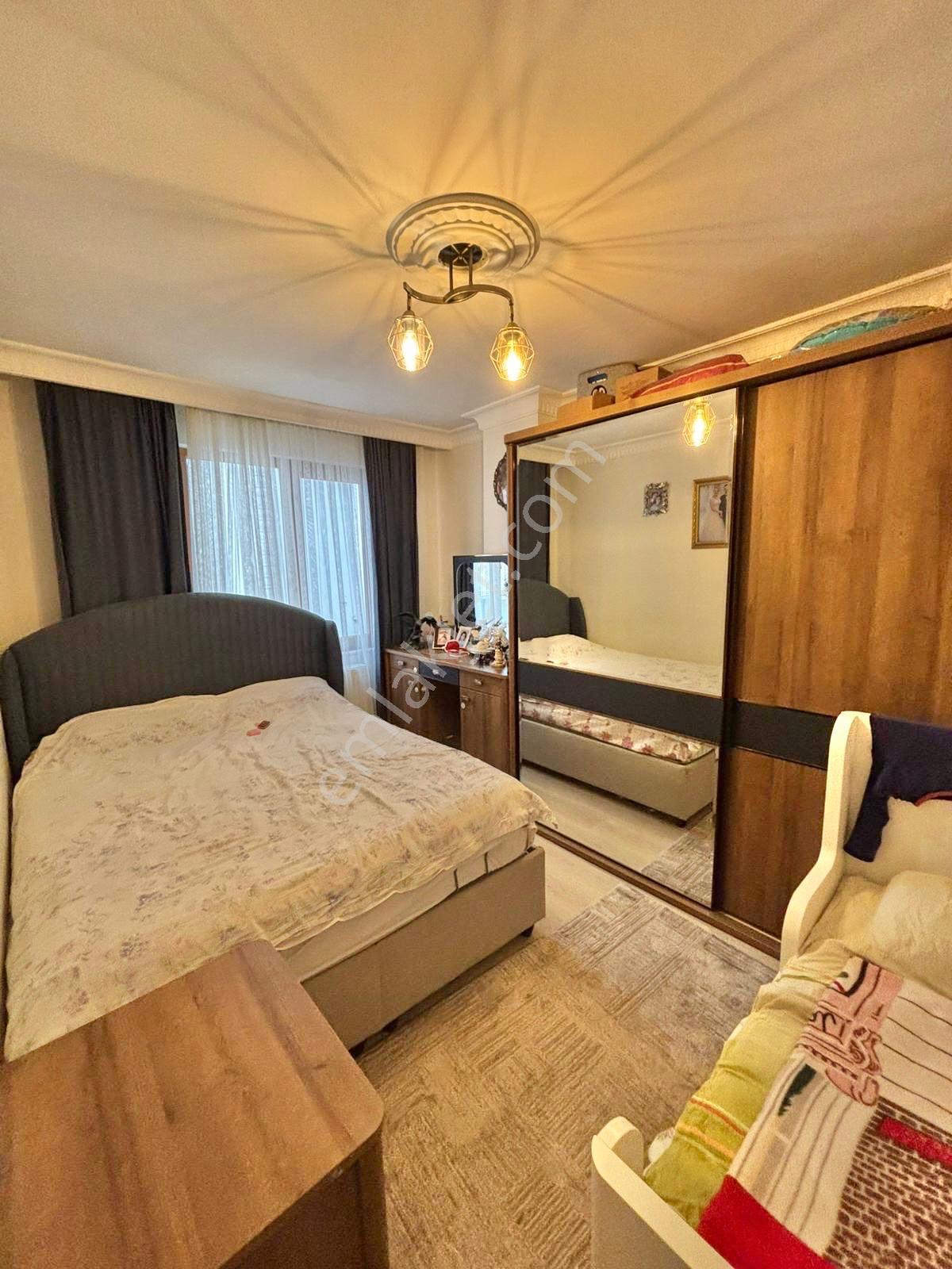 Loft'tan Yeşilov Mah 2+1 75m2 Ön Cephe Köşe Bina 3.kat Satılık Daire - Görsel 6