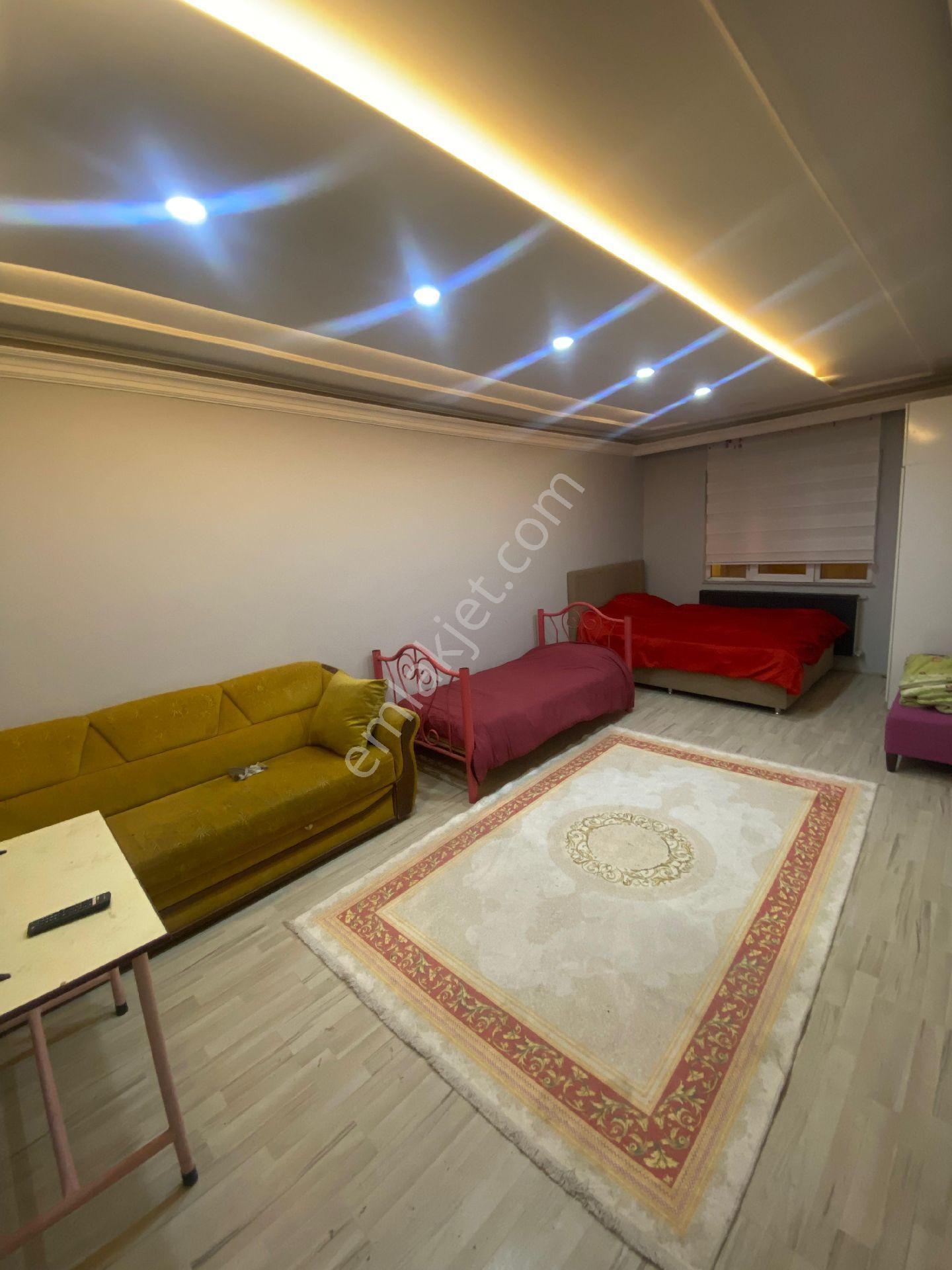 Sivas Meydanda 1+1 Lux Eşyalı Tüm Faturalar Dahil Kiralık Daire