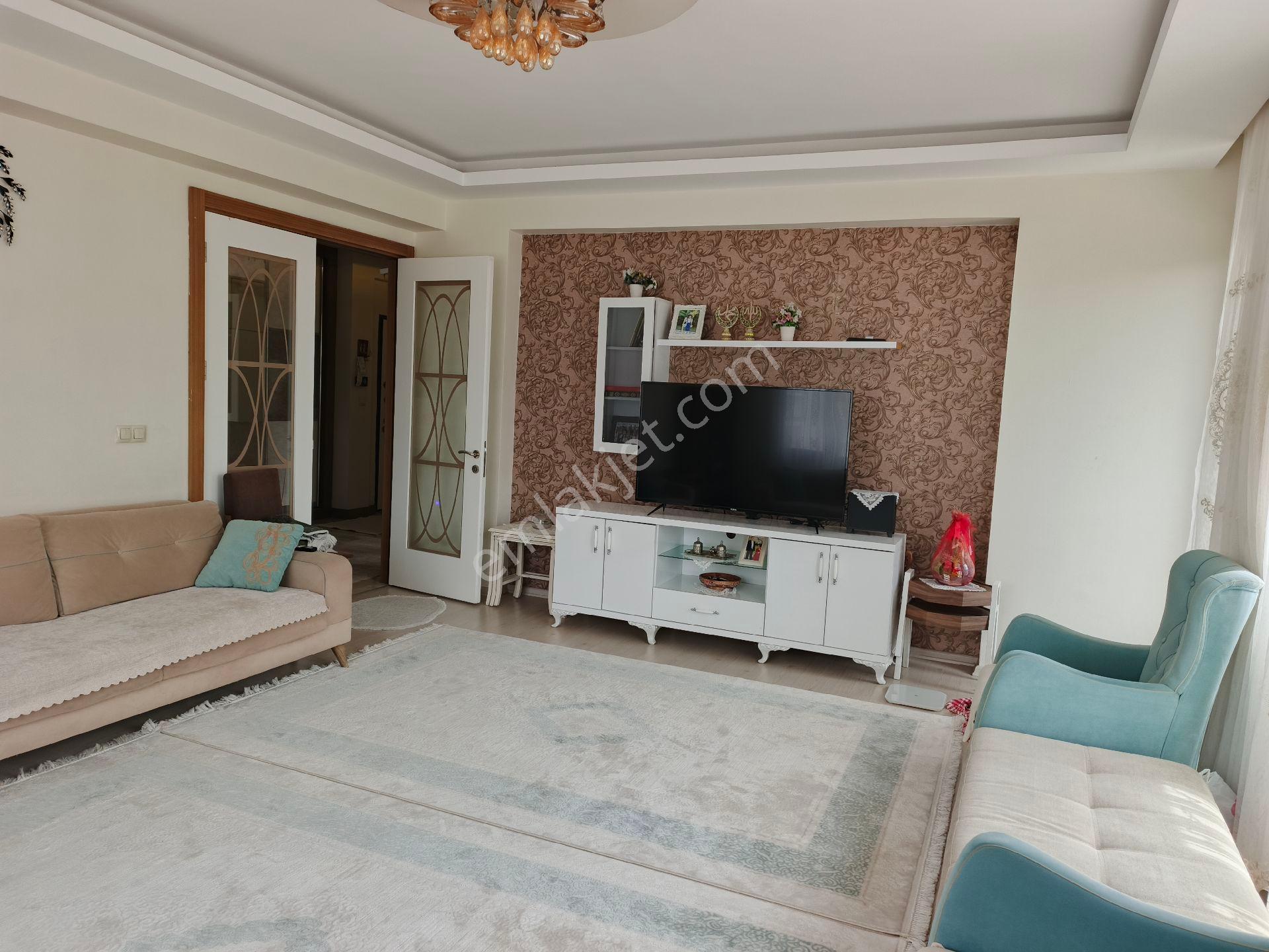 Yenihal Civarı 4+1 Bakımlı Satılık Daire - Görsel 3