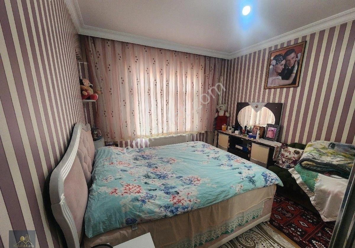 Karakaya Emlak'tan Üst Kat Asansörlü Daire - Görsel 10