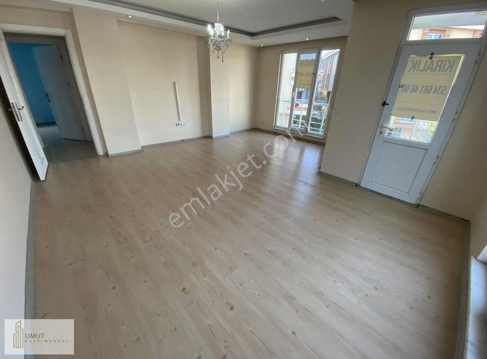 Beylikdüzünde Geniş 3+1 Arakat Ferah Daire Fırsatı ! - Görsel 20
