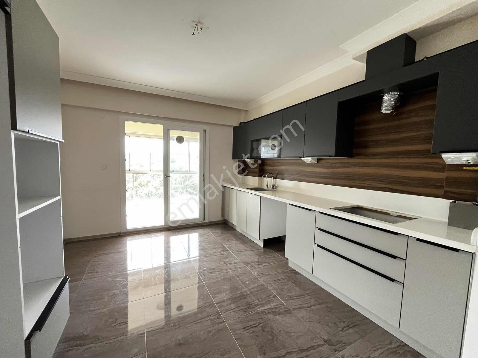 Zafer Mah.'sinde 3+1 Havuzlu Site İçerisinde Lüks Kiralık Daire - Görsel 35