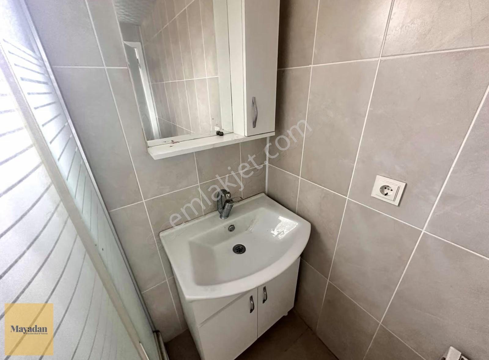 Mayadan Merkezi Lokasyonda Satılık 60 M2 1+1 Daire - Görsel 2