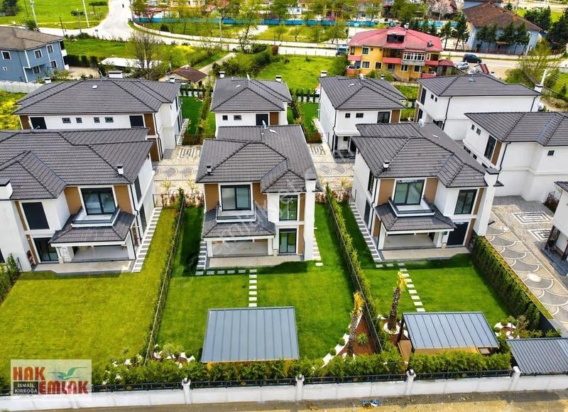 Hak Emlak'tan Arapçiftliğinde Satılık Ultra Lüks 4+1 Villalar - Görsel 22