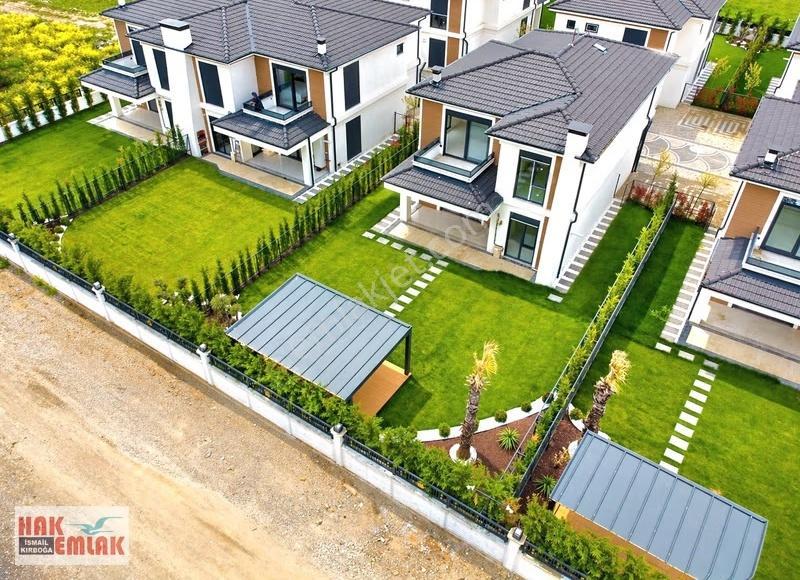 Hak Emlak'tan Arapçiftliğinde Satılık Ultra Lüks 4+1 Villalar - Görsel 30