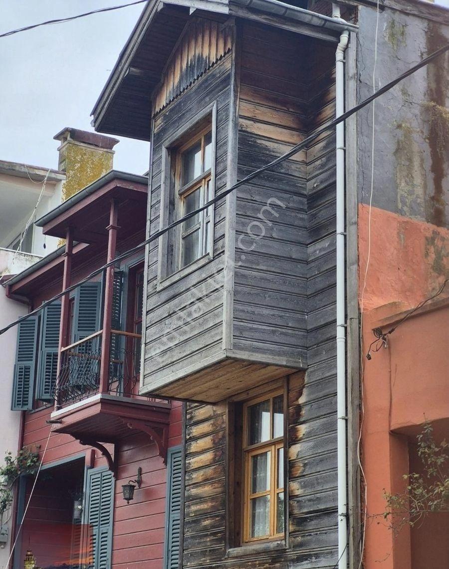 Heybeliada Satılık Müstakil Ahşap Köşk - Görsel 8