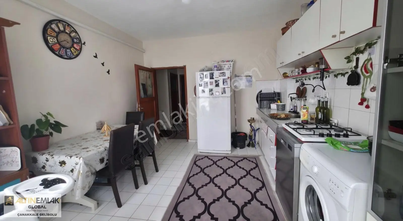 Altın Emlaktan Yazıcızade De Geniş M2 Lı 3+1 Satılık Daire