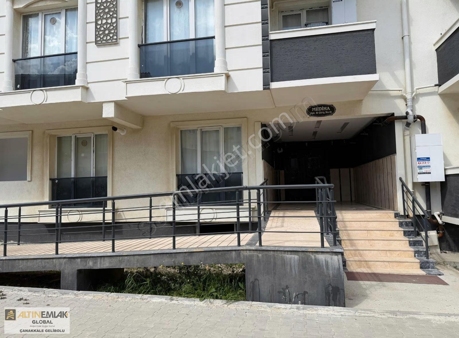 Altın Emlaktan Yenı Binada Full Eşyalı Ara Kat 1+1 Satılık Daire - Görsel 14