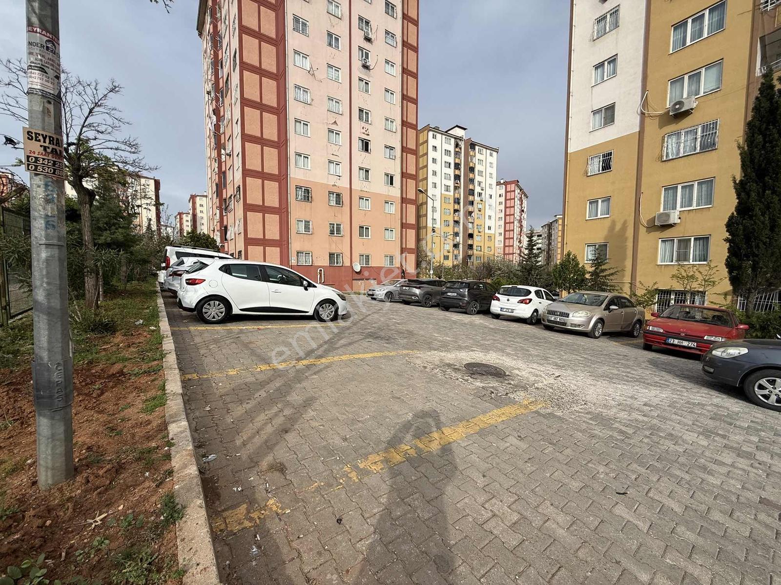Kare'den Seyrantepe Merkezde Bakımlı 3+1 Daire. - Görsel 26