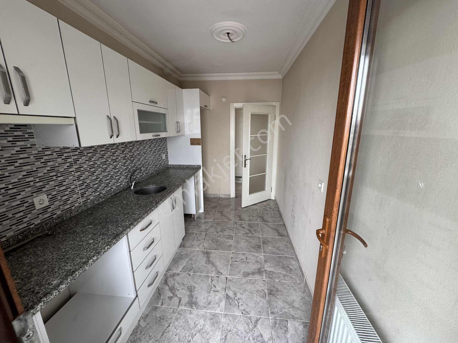 Pendik Esenler'de Evin Evime Uygun 3 Cepheli Satılık 120m² 3+1 - Görsel 8