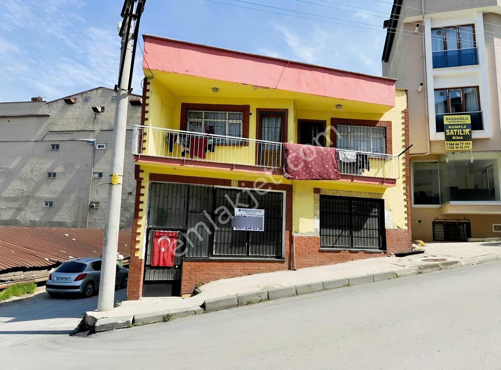 Bakırlı'da İzmir Asfaltına Yakın Köşe Başı Kiralık Dükkan - Görsel 2