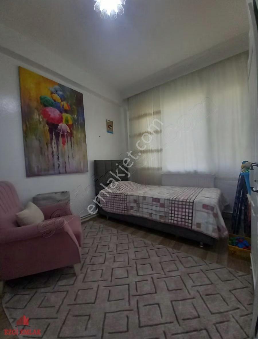 Binevler Reno Servisi Arkası Satılık 2+1 Daire - Görsel 15