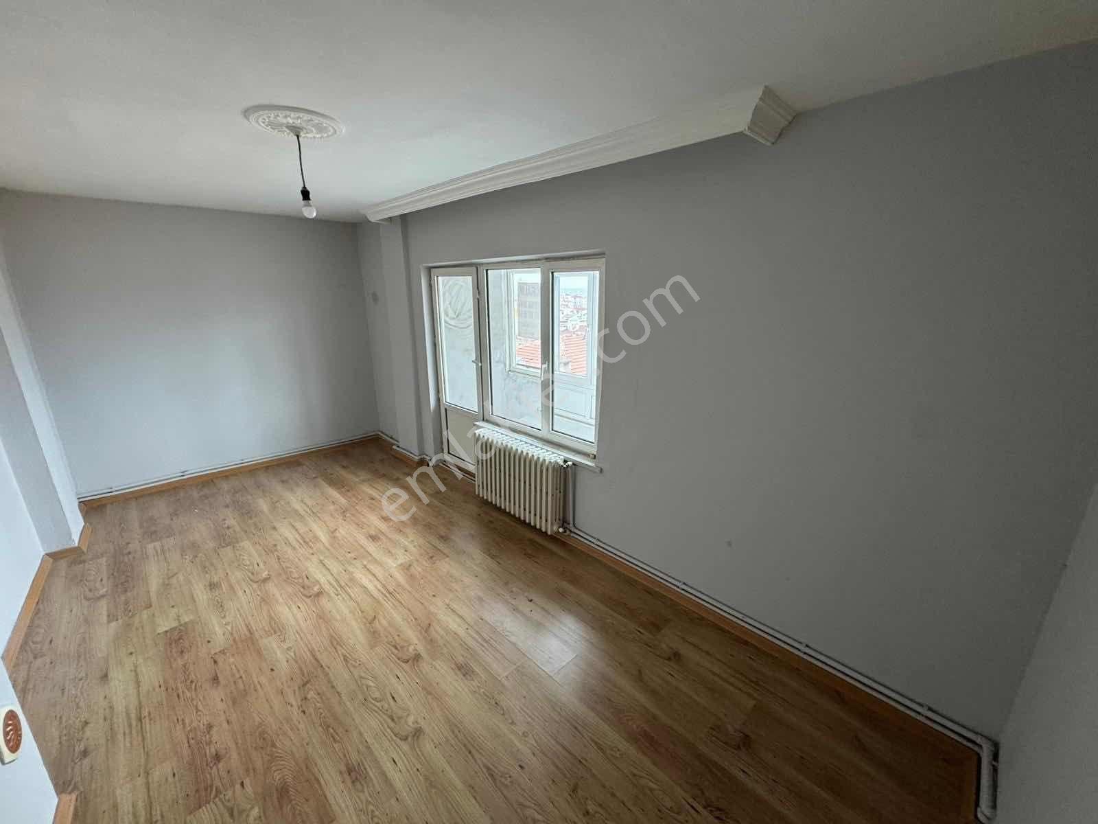 Çorlu Nusratiyede 3+1 150m2 Site İçi Kiralık Daire - Görsel 18